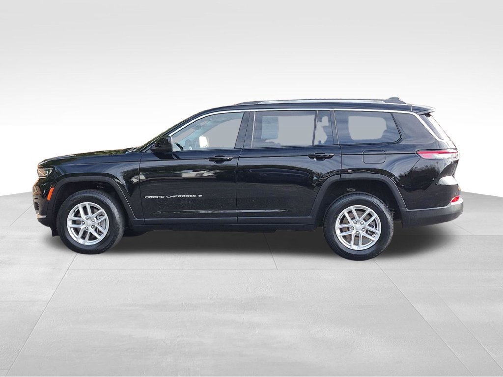 Used 2023 Jeep Grand Cherokee L Laredo AWD/4WD image 11