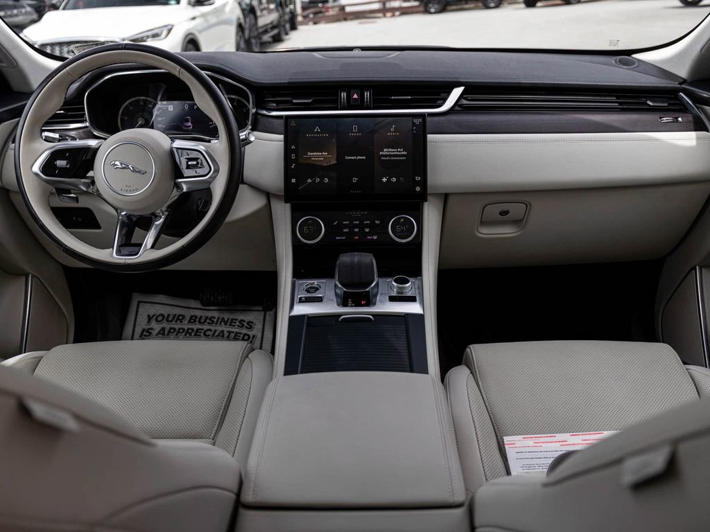 Used 2022 Jaguar F-PACE S AWD/4WD image 31