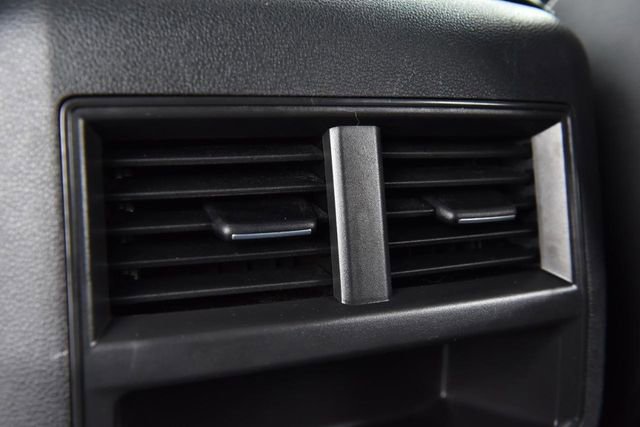 Used 2023 Volkswagen Atlas Cross Sport SE w/ Panoramic Sunroof Package image 23