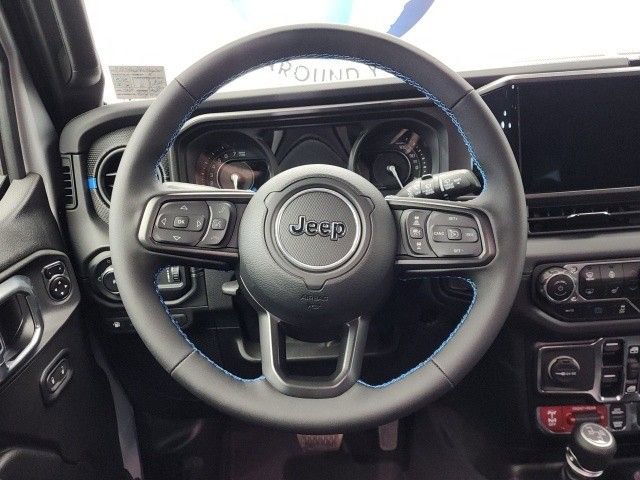 New 2024 Jeep Wrangler Unlimited Rubicon 4xe w/ Convenience Group AWD/4WD image 16