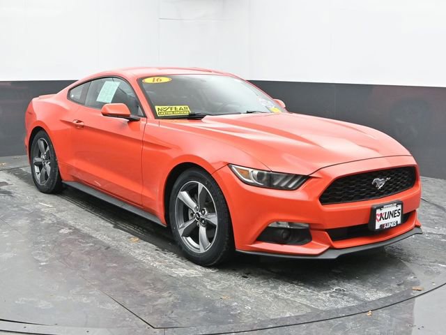 Used 2016 Ford Mustang Coupe w/ Equipment Group 051A image 2
