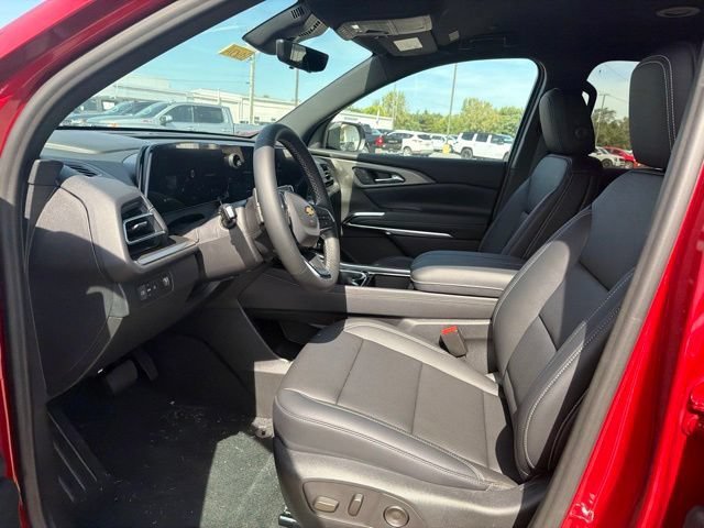 New 2027 Chevrolet Traverse LT w/ Driver Confidence Package FWD image 11