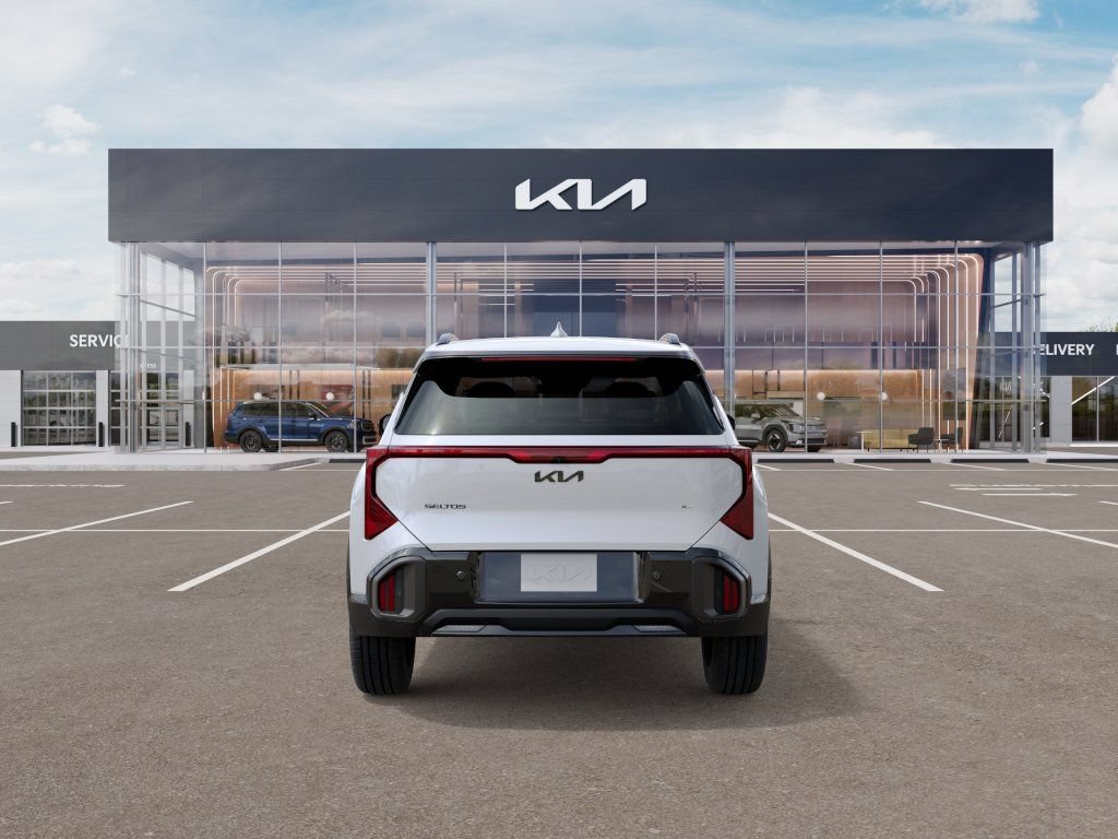 Used 2027 Kia Seltos X-Line S w/ X-Line S Premium Package AWD/4WD image 6