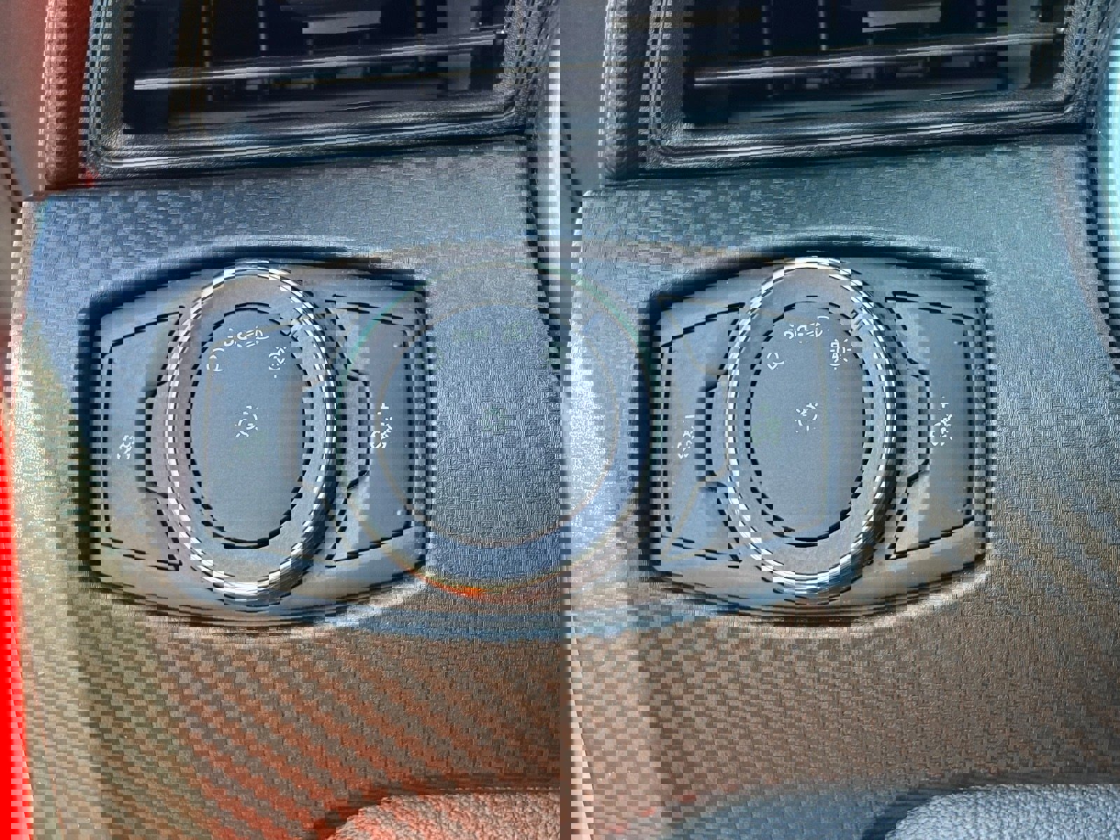 Used 2019 Ford Mustang Coupe image 23