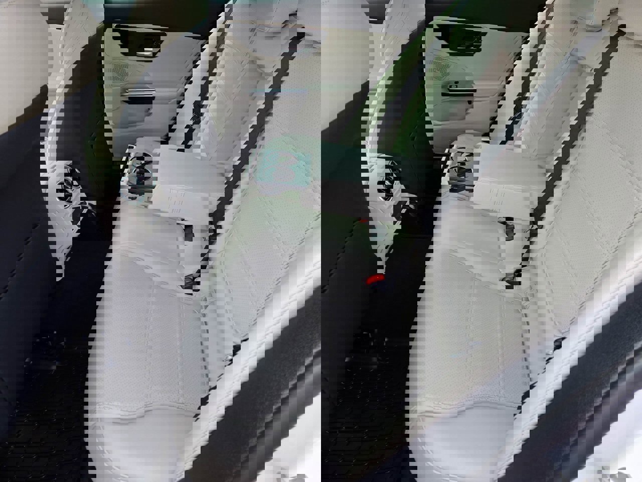 Used 2024 Mercedes-Benz C 300 4MATIC Sedan image 28