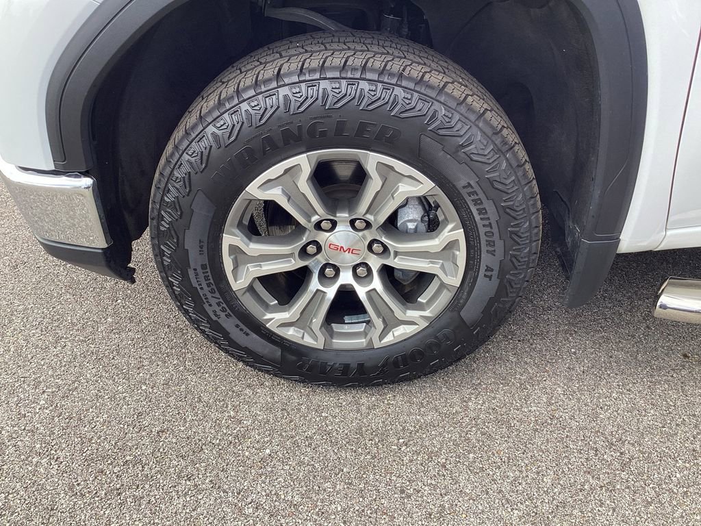 Used 2022 GMC Sierra 1500 SLE image 30