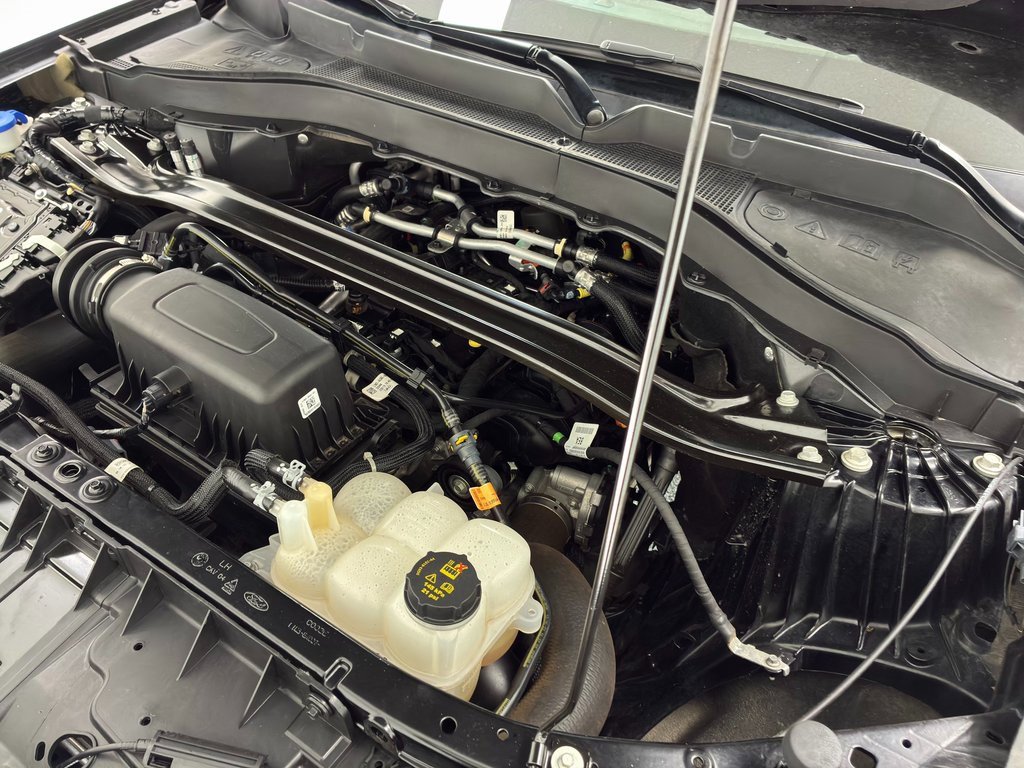 Used 2023 Ford Explorer Limited image 53