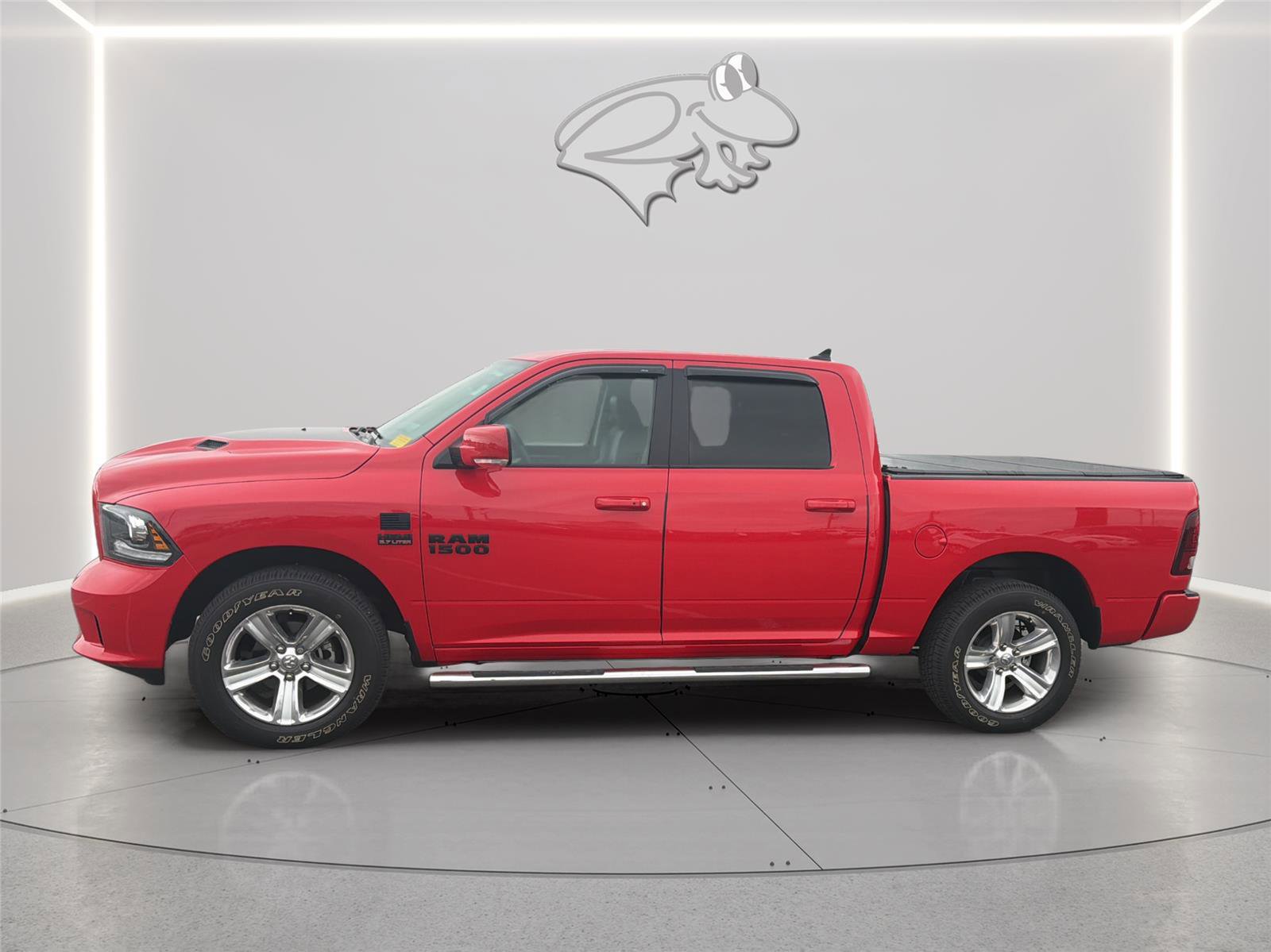 Used 2016 RAM 1500 Sport w/ Torred Sport Package AWD/4WD image 2