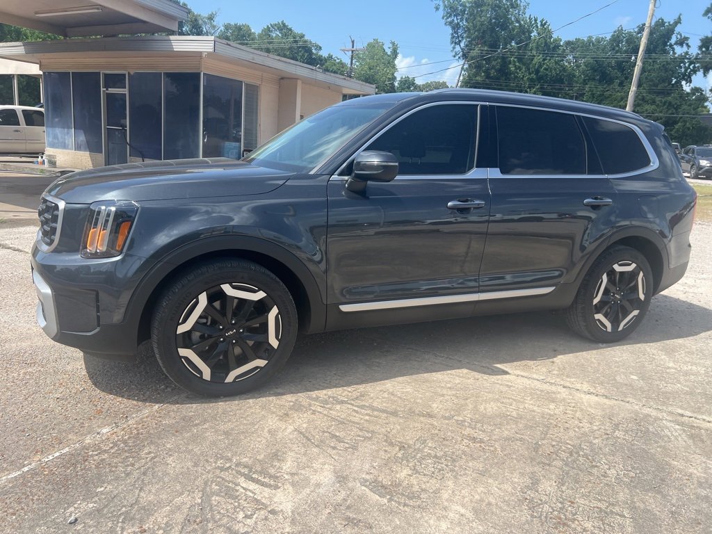 Used 2024 Kia Telluride S