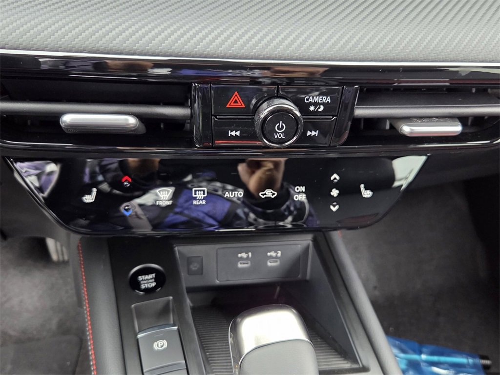 New 2026 Nissan Kicks SR image 20