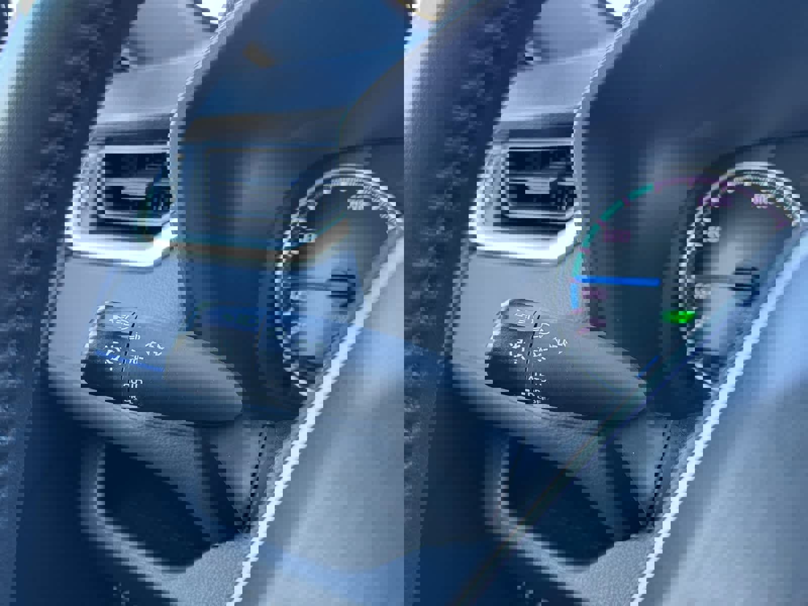 Used 2022 Toyota RAV4 SE image 21