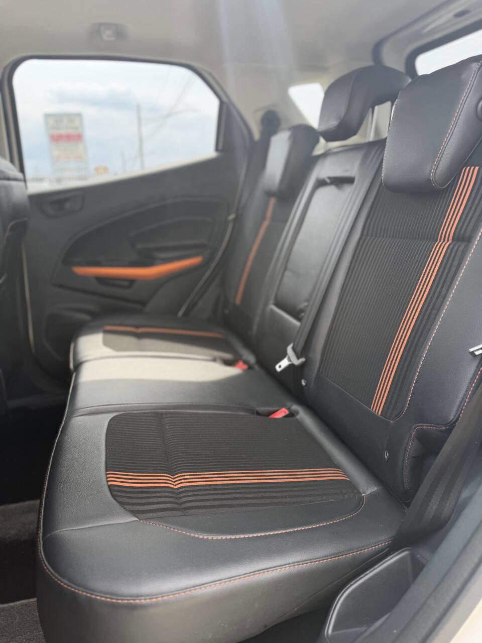 Used 2018 Ford EcoSport SES image 18