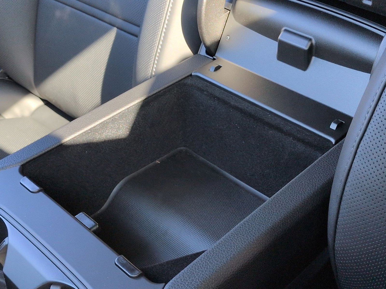 New 2026 Porsche Cayenne image 12