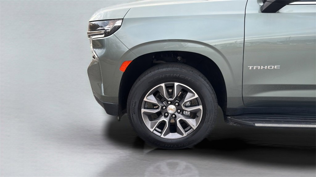 Used 2024 Chevrolet Tahoe LT w/ LT Signature Package image 24