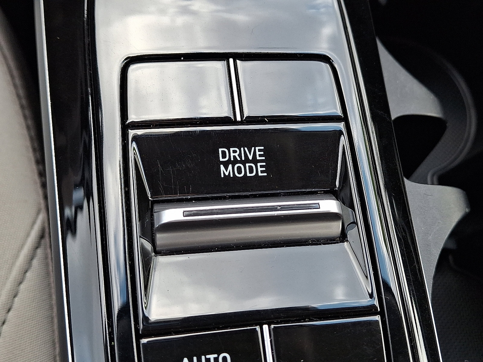 Certified 2022 Hyundai Sonata SEL w/ Convenience Package image 24