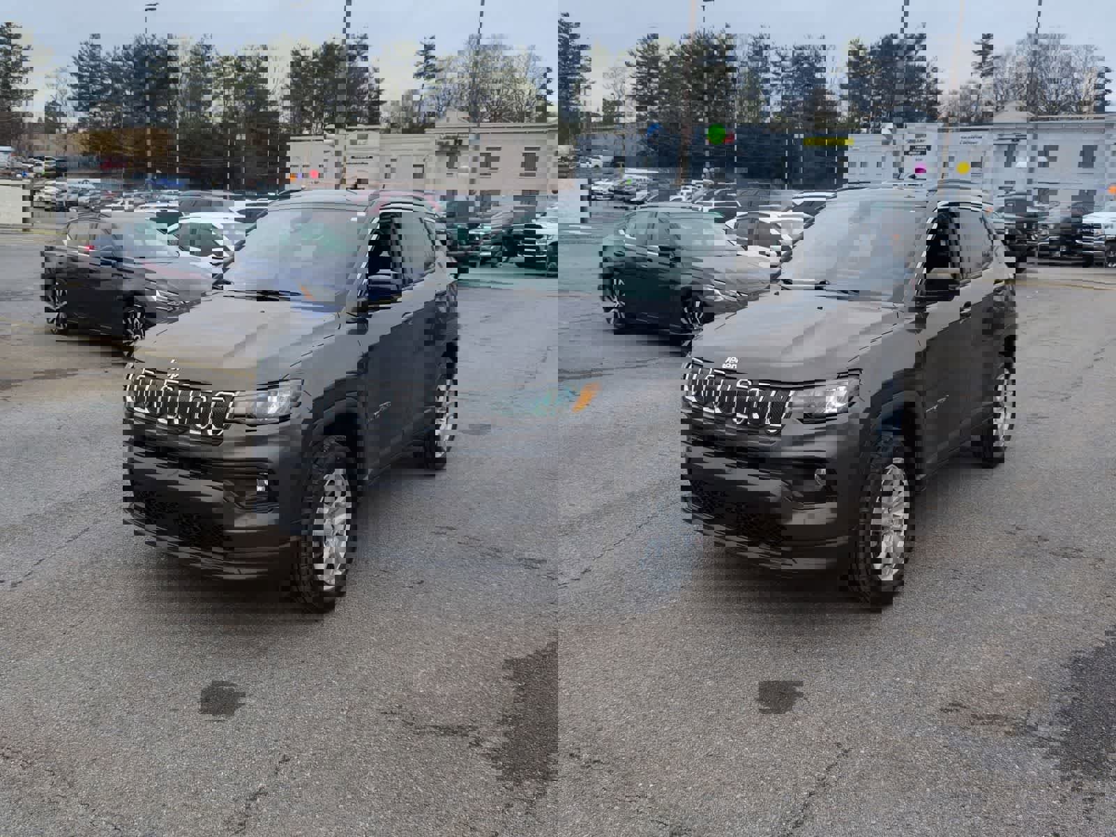 Certified 2022 Jeep Compass Latitude image 4