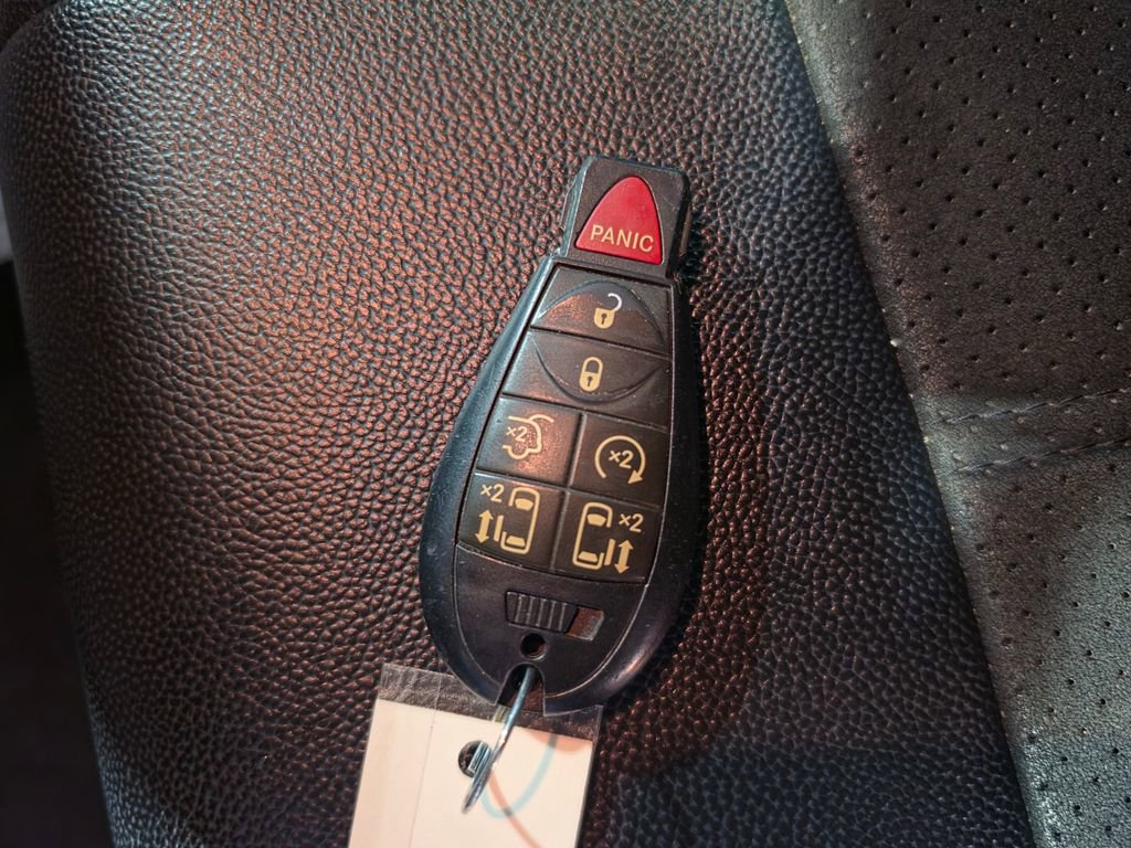Used 2019 Dodge Grand Caravan SXT FWD image 10