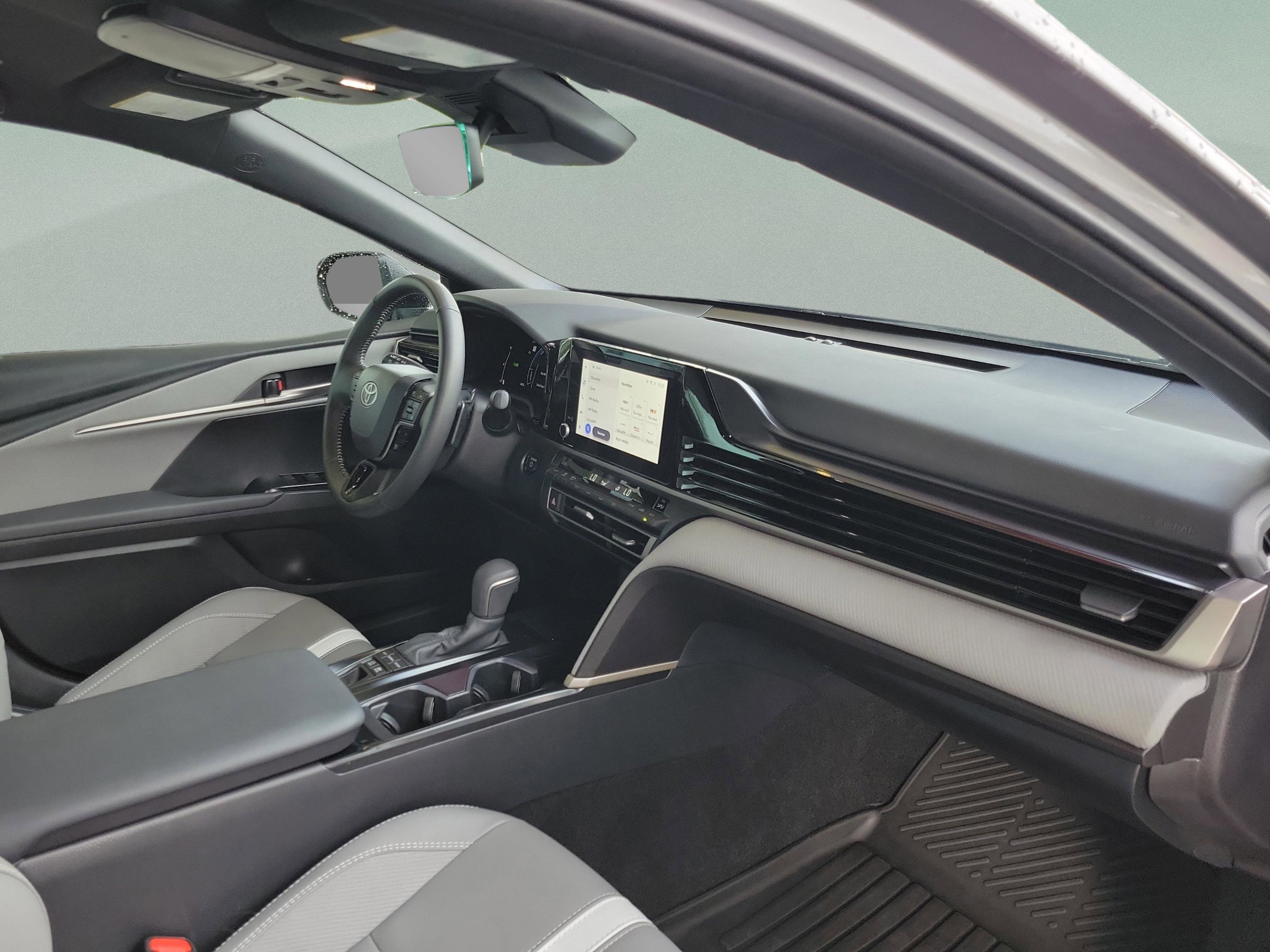 Certified 2026 Toyota Camry SE FWD image 27