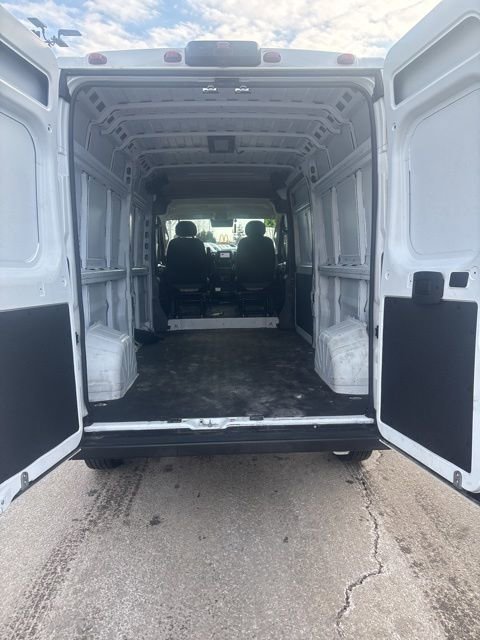 Used 2023 RAM ProMaster 2500 image 7