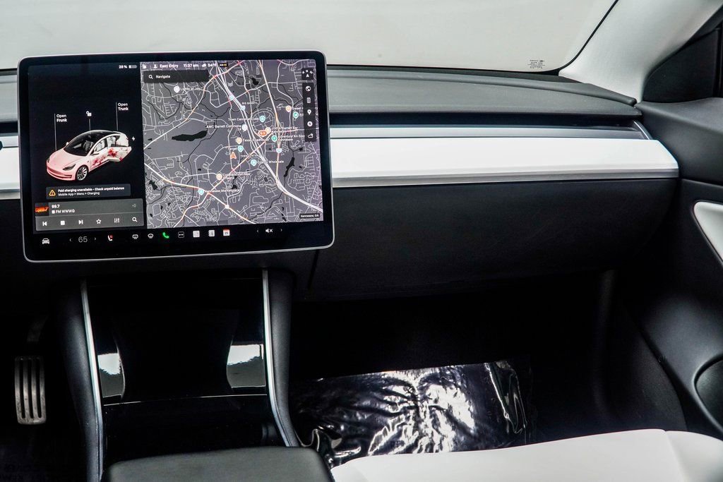 Used 2019 Tesla Model 3 Long Range image 18