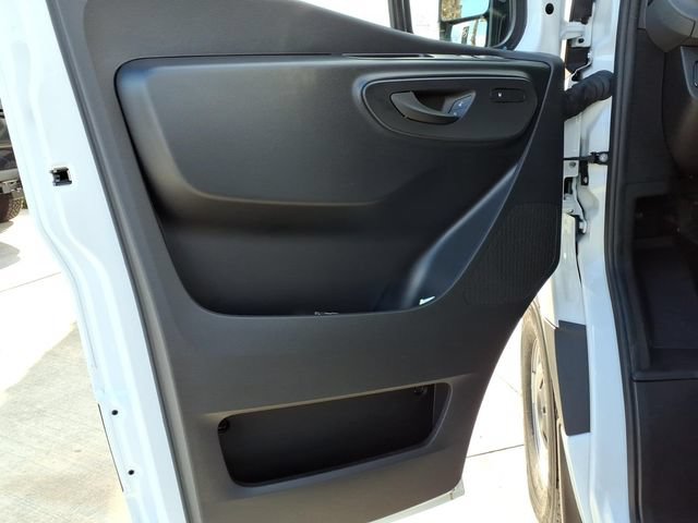 Used 2025 Mercedes-Benz Sprinter 2500 image 12