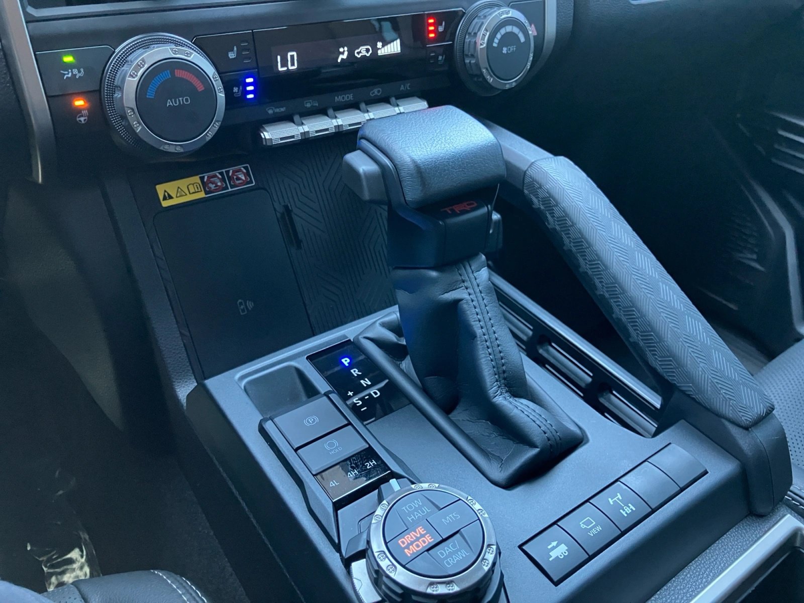 Used 2025 Toyota 4Runner TRD Off-Road Premium w/ Tow Technology Package AWD/4WD image 18
