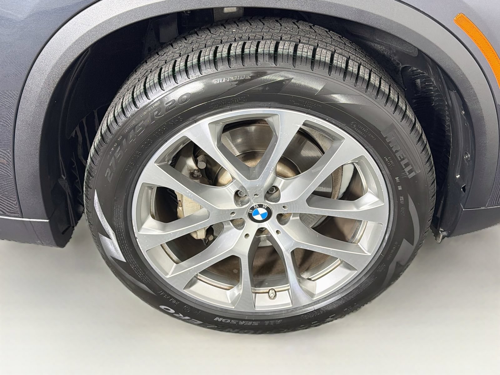 Used 2022 BMW X5 xDrive40i w/ Parking Assistance Package AWD/4WD image 35