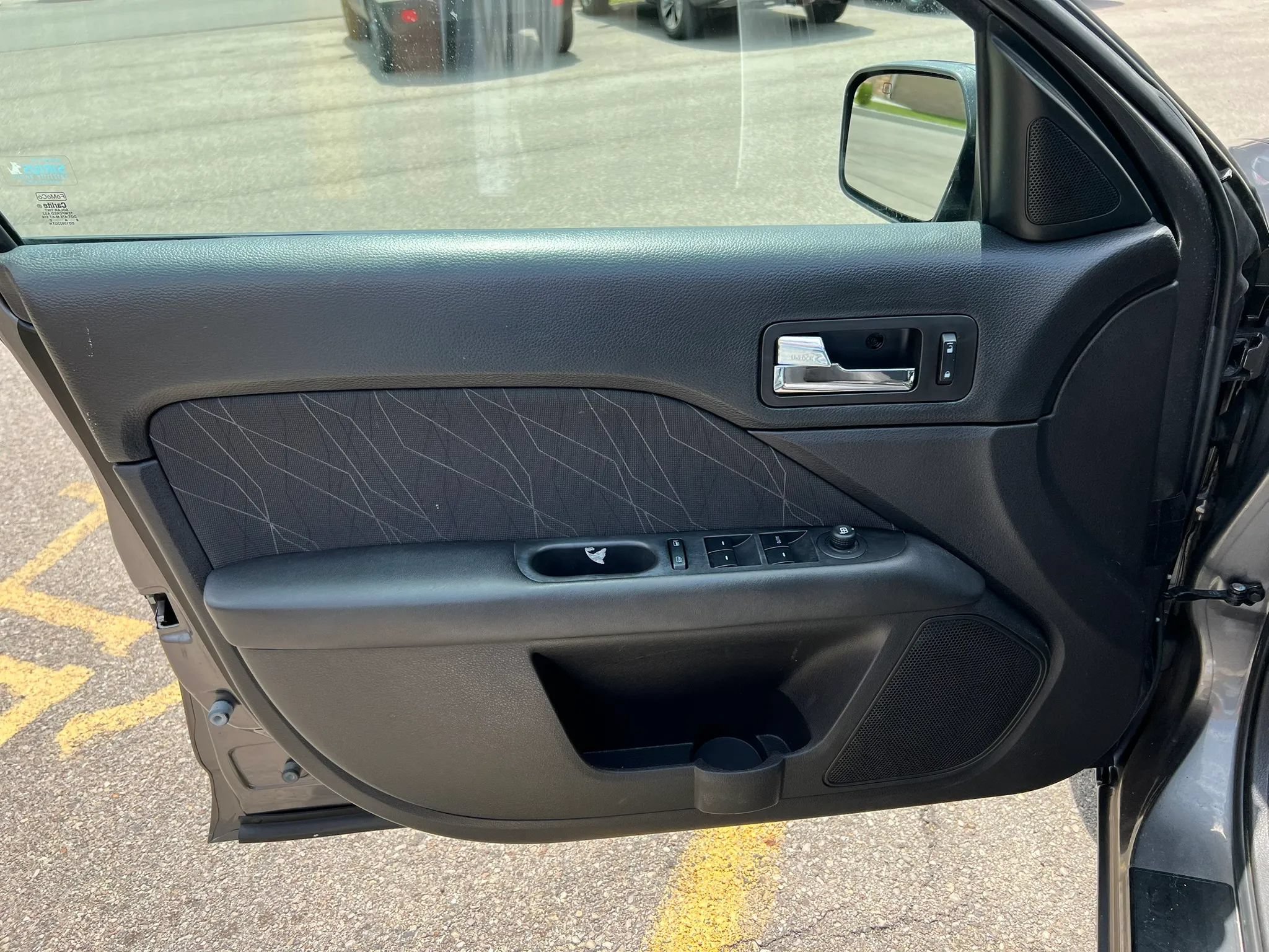 Used 2010 Mercury Milan FWD image 17