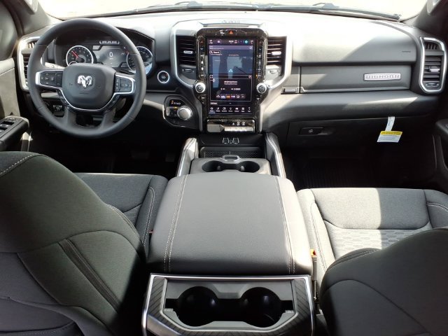 New 2026 RAM 1500 Big Horn AWD/4WD image 26