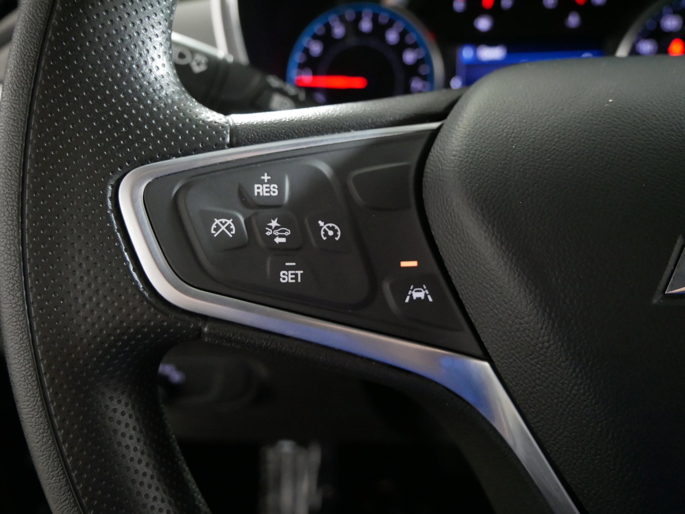 Used 2023 Chevrolet Equinox LS w/ LS Convenience Package image 27