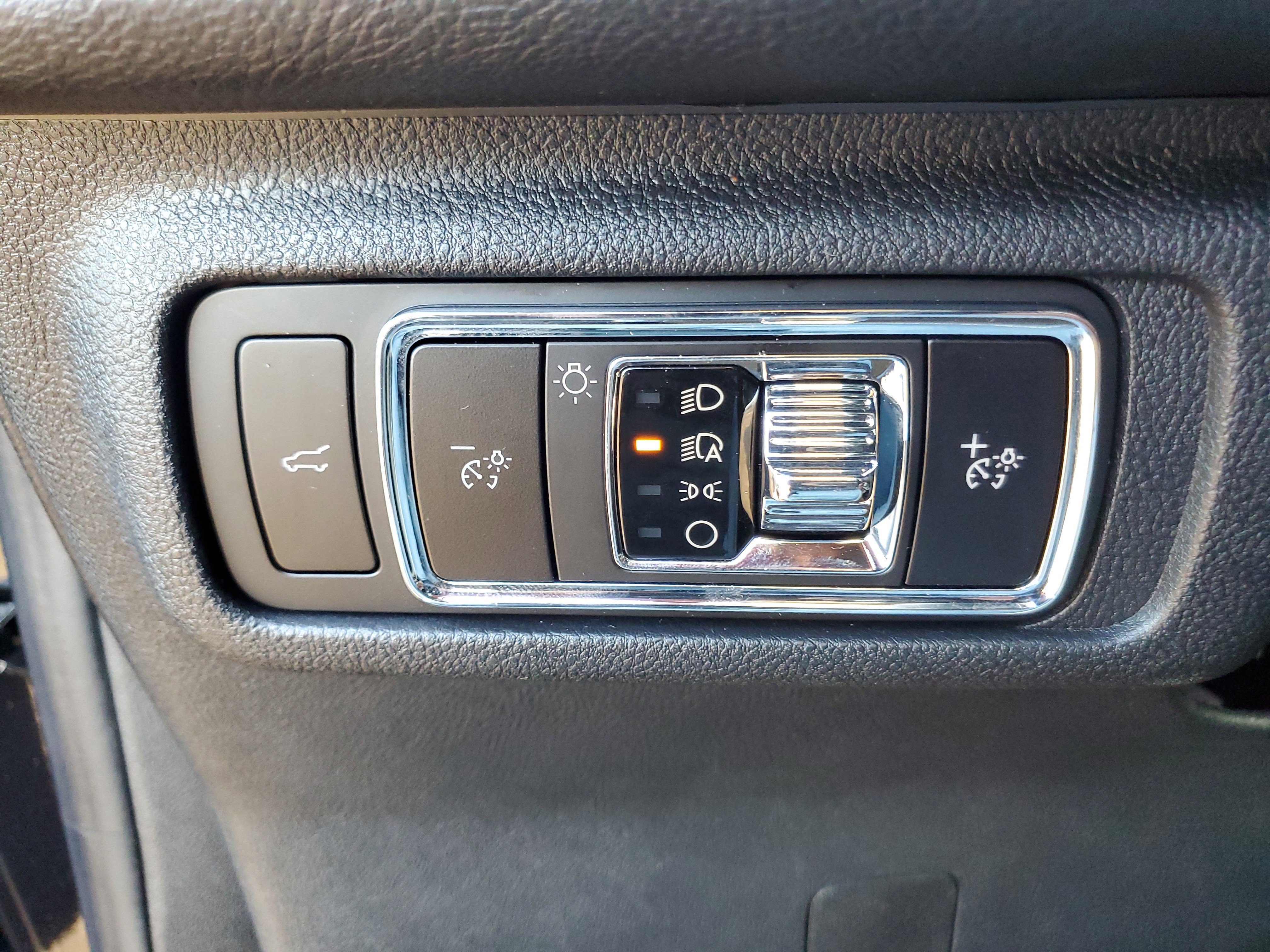 New 2026 Lincoln Corsair Premiere image 14