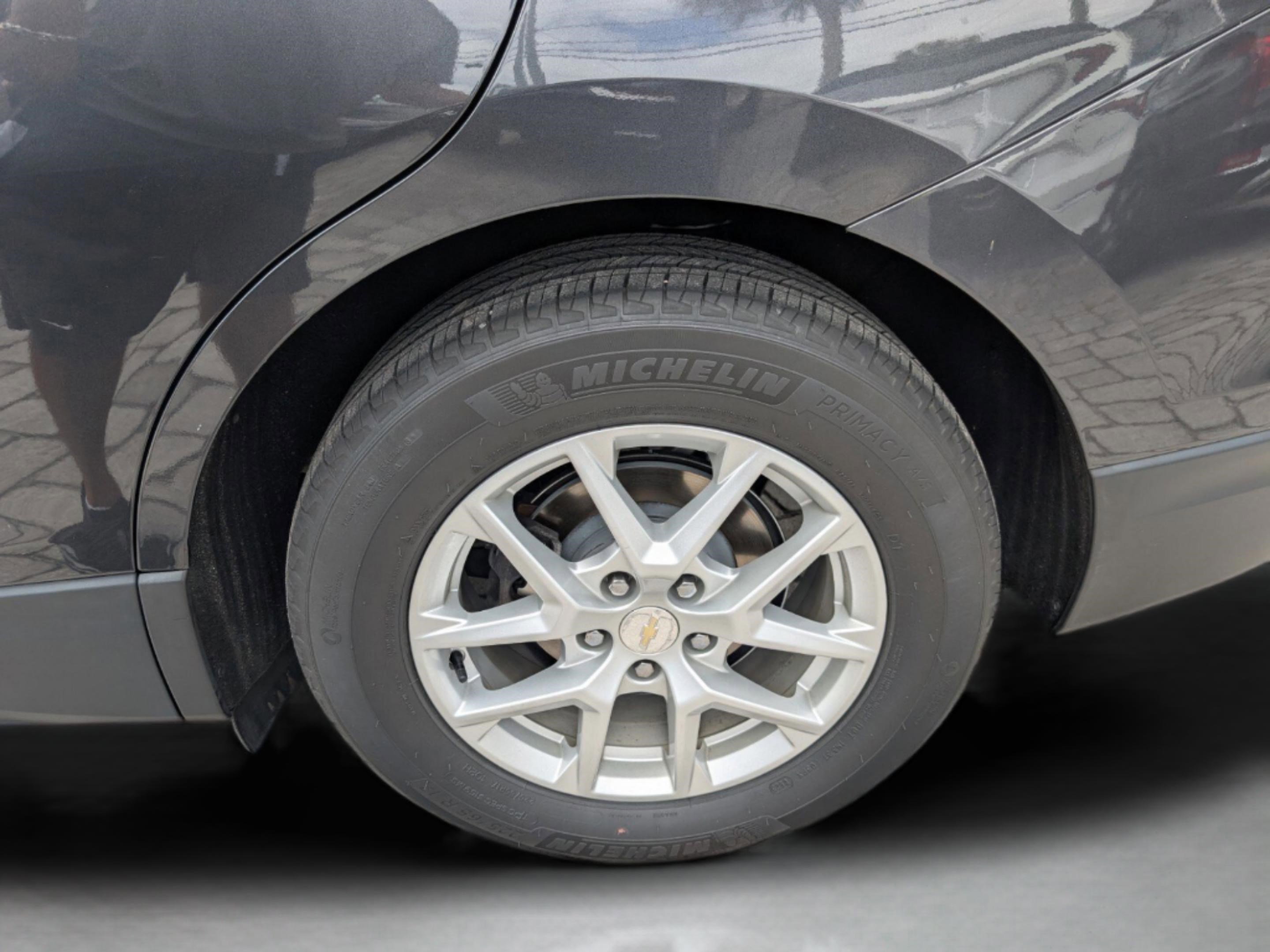 Used 2023 Chevrolet Equinox LT FWD image 31