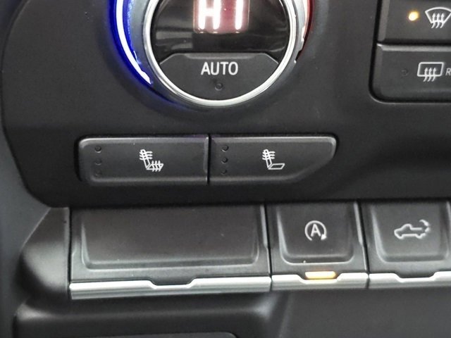 Used 2020 Chevrolet Silverado 1500 LT w/ All-Star Edition image 5