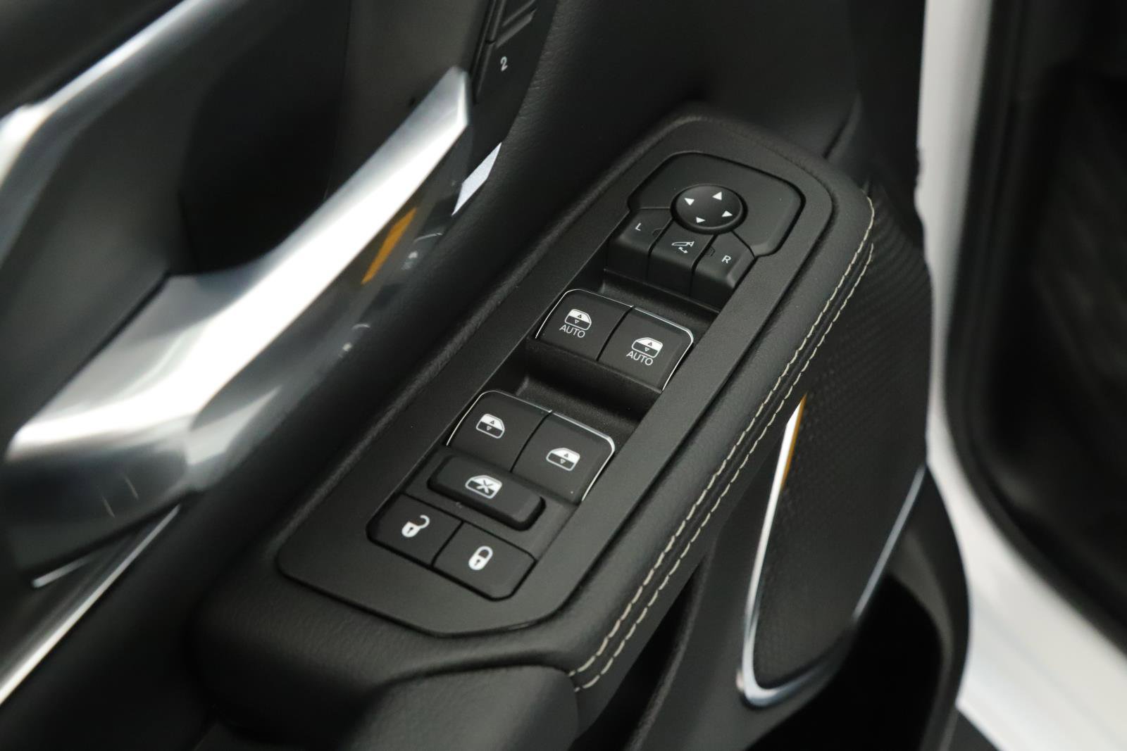 New 2026 RAM 1500 Laramie w/ Sport Appearance Package image 7