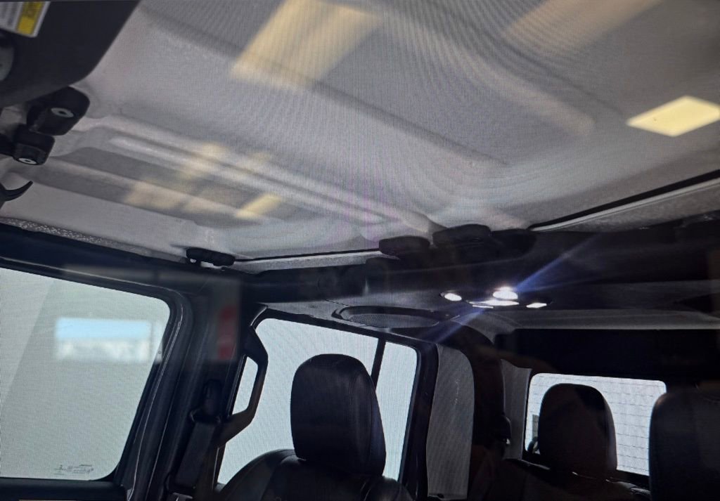 Used 2022 Jeep Gladiator Mojave w/ LED Lighting Group image 11