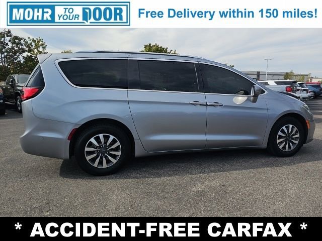 Used 2021 Chrysler Pacifica Touring-L image 7