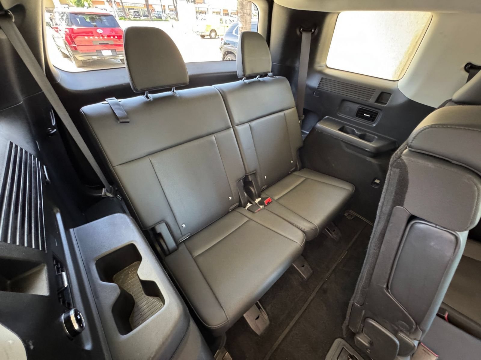 Used 2025 Hyundai Santa Fe SEL FWD image 26