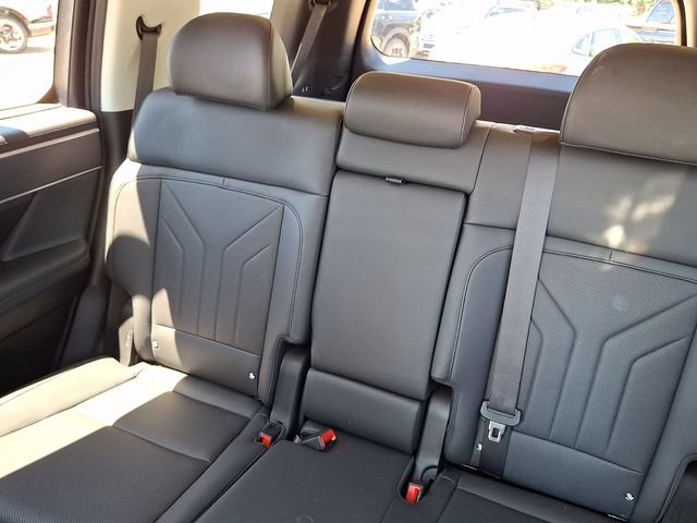 Certified 2025 Hyundai Santa Fe XRT AWD/4WD image 18