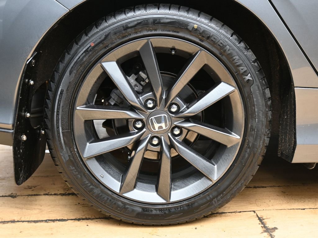 Used 2020 Honda Civic EX image 9