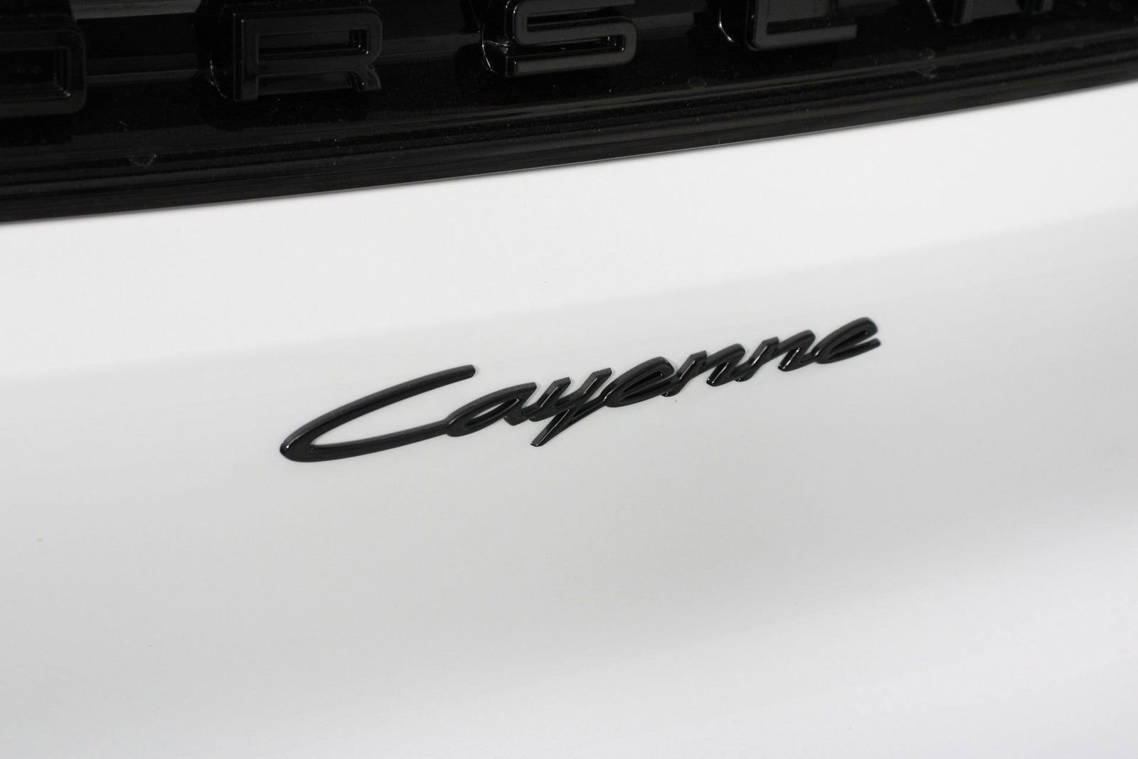 New 2026 Porsche Cayenne Coupe image 22