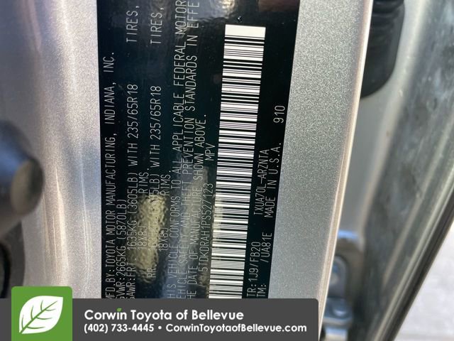 Used 2023 Toyota Highlander LE image 26