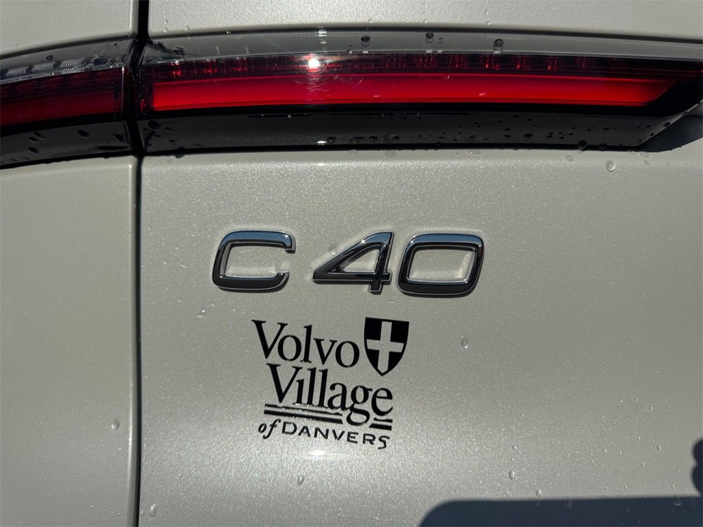 Certified 2022 Volvo C40 P8 Recharge Ultimate image 8
