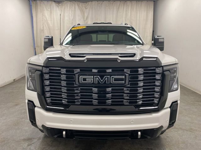 Certified 2025 GMC Sierra 2500 Denali Ultimate image 2