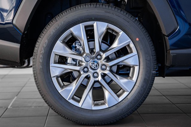 New 2025 Toyota RAV4 XLE Premium image 19