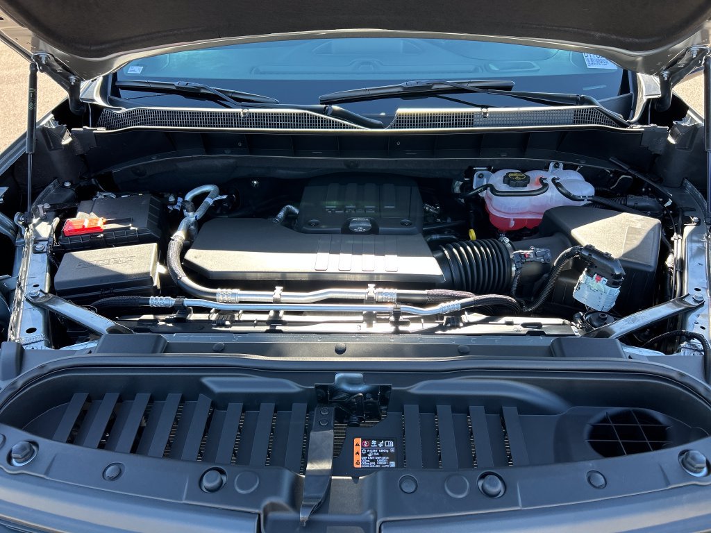 New 2026 Chevrolet Silverado 1500 Custom w/ Turbomax Blackout Package AWD/4WD image 27