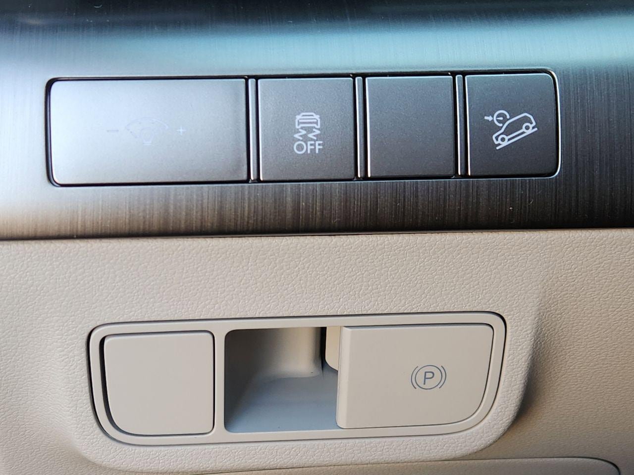 New 2026 Hyundai Kona SEL Premium FWD image 20