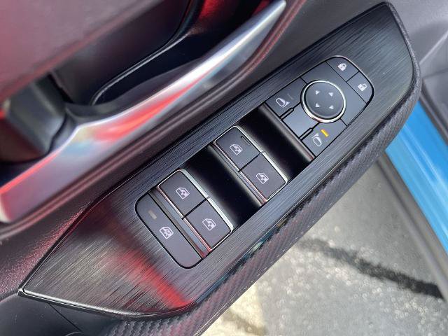 Certified 2025 Nissan Kicks SR AWD/4WD image 17