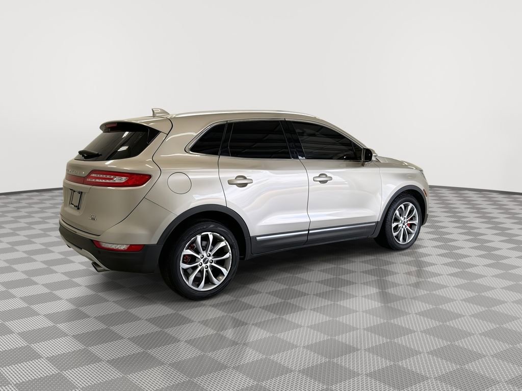 Used 2015 Lincoln MKC FWD w/ Equipment Group 101A Select image 12