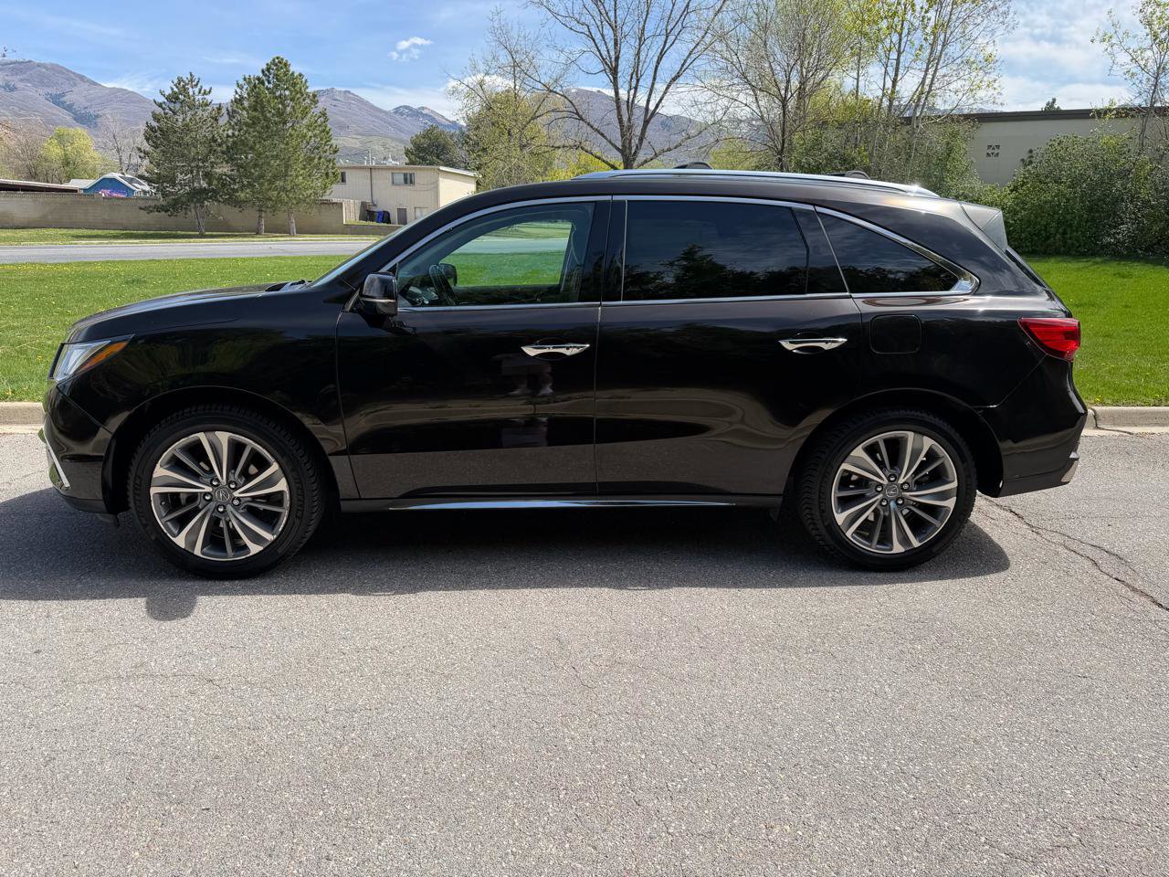 Used 2017 Acura MDX SH-AWD w/ Technology Package image 7