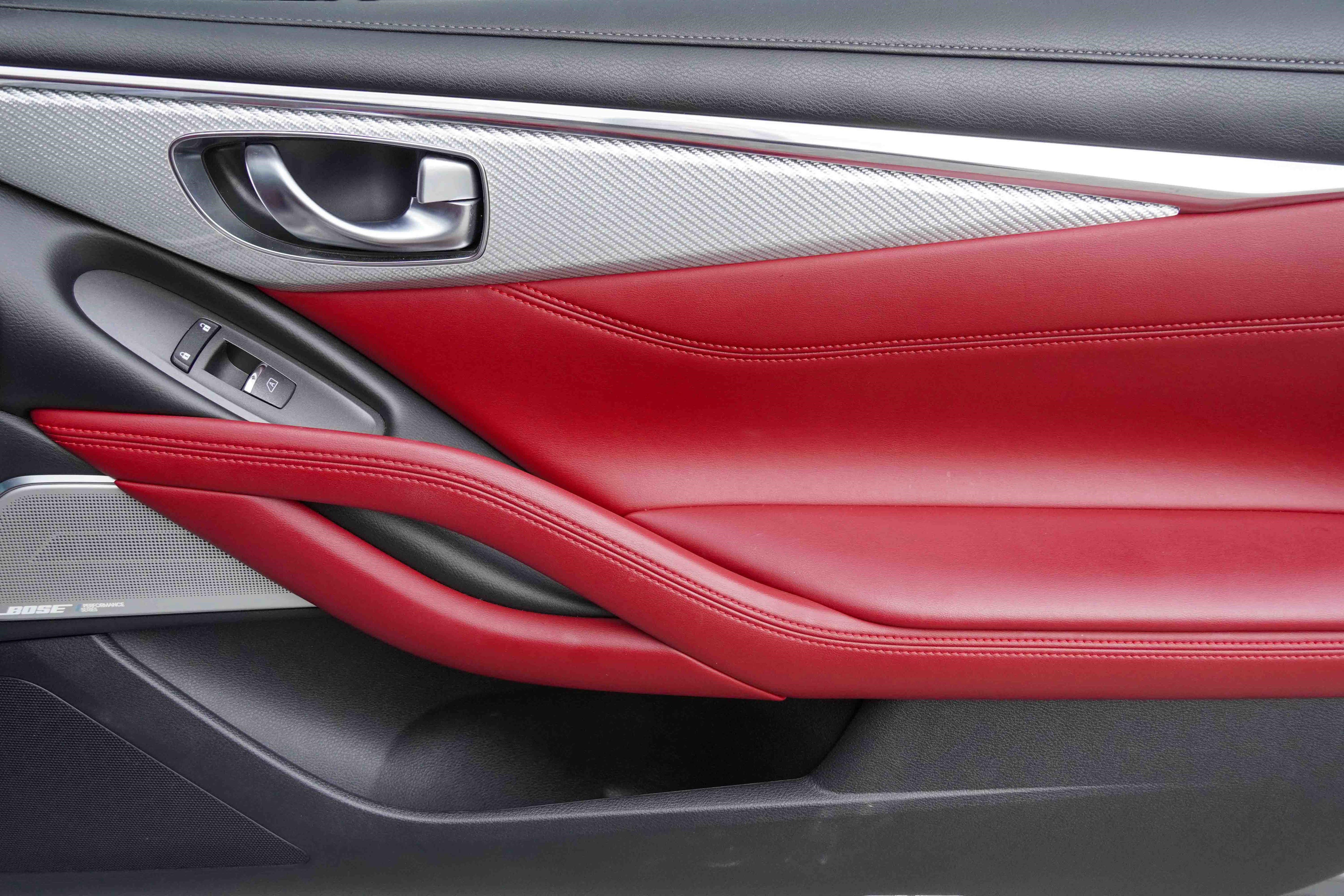 Used 2019 INFINITI Q60 Red Sport 400 image 30